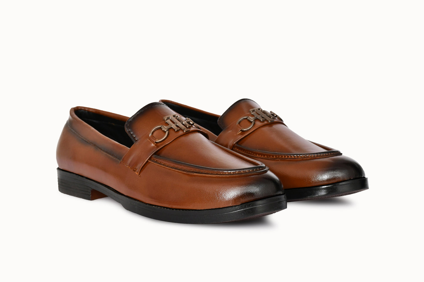 Semi-formal Slip-on for Men with Metallic Buckle | Tan