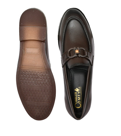 Classic Slip-on for Men with Horse Shoe Buckle | Brown