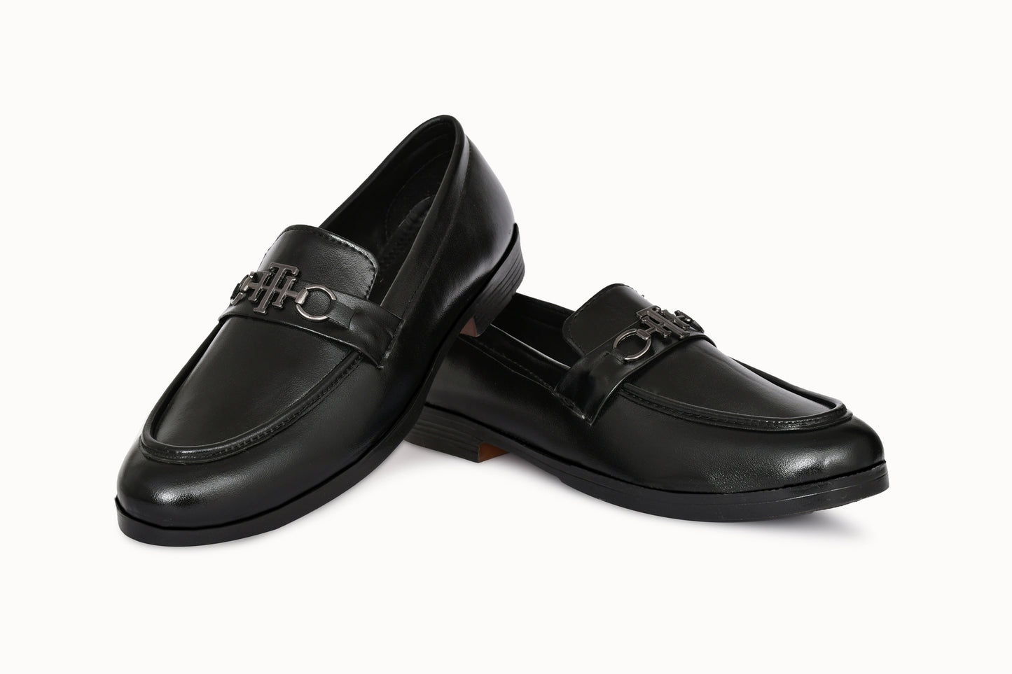 Semi-formal Slip-on for Men with Metallic Buckle | Black