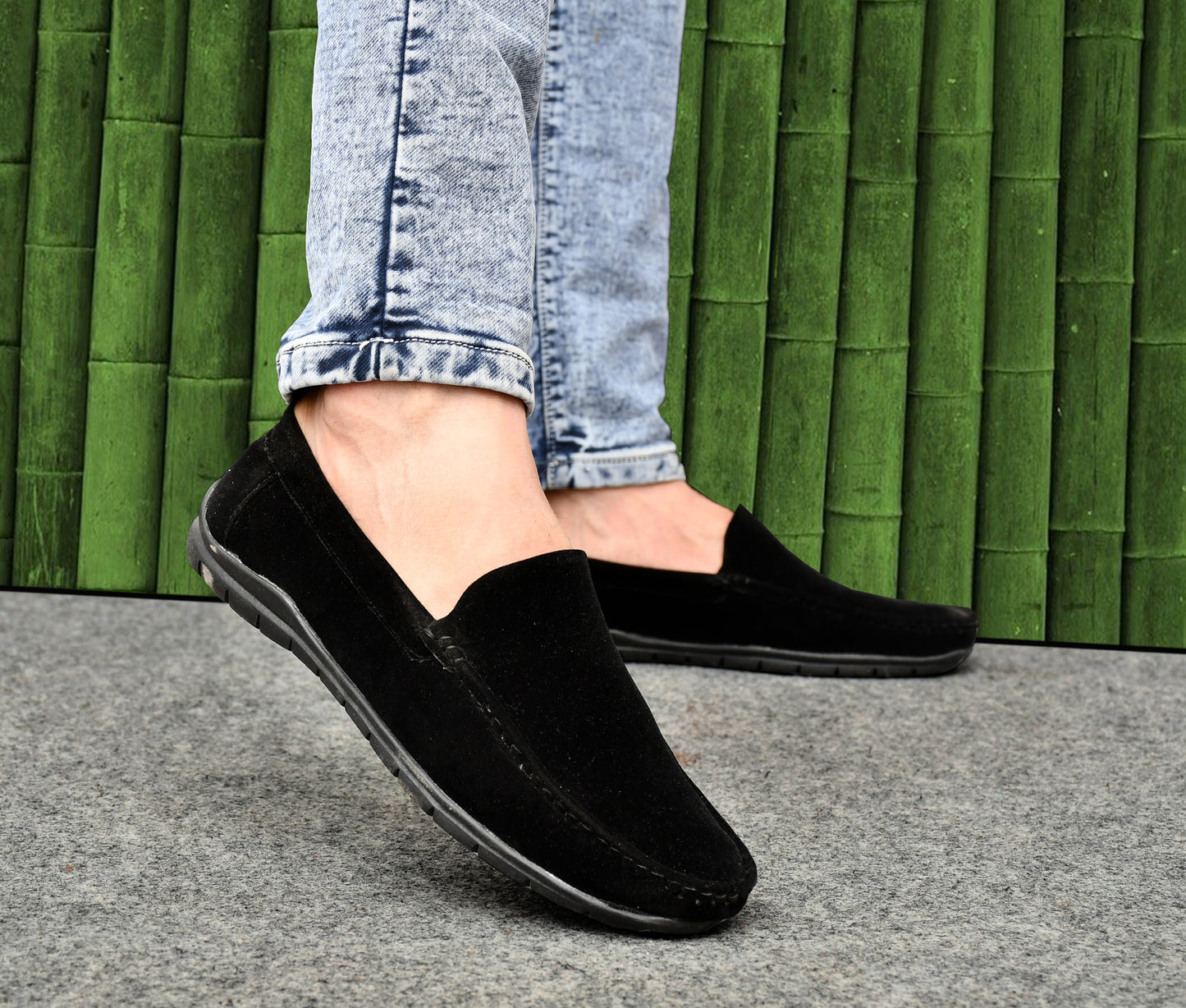 Velvet Pull-on Loafer for Men | Black