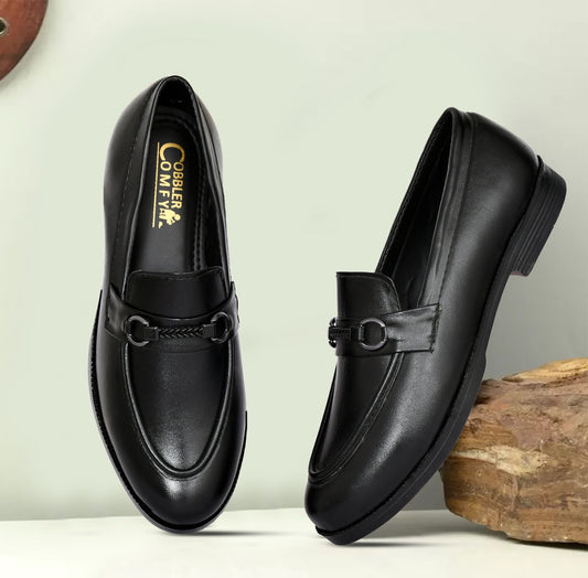 Classic Slip-on for Men with Braided Buckle | Black