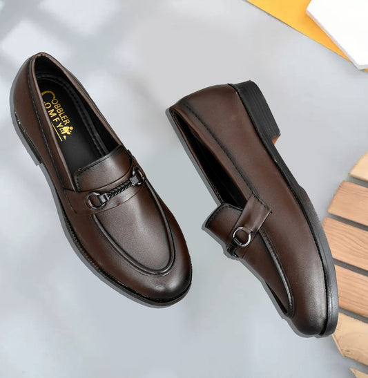 Classic Slip-on for Men with Braided Buckle | Brown