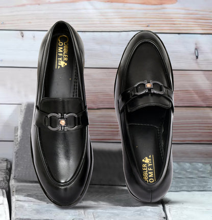 Classic Slip-on for Men with Horse Shoe Buckle | Black