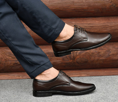 Pointed Toe Lace-up Derby Shoes for Men | Brown