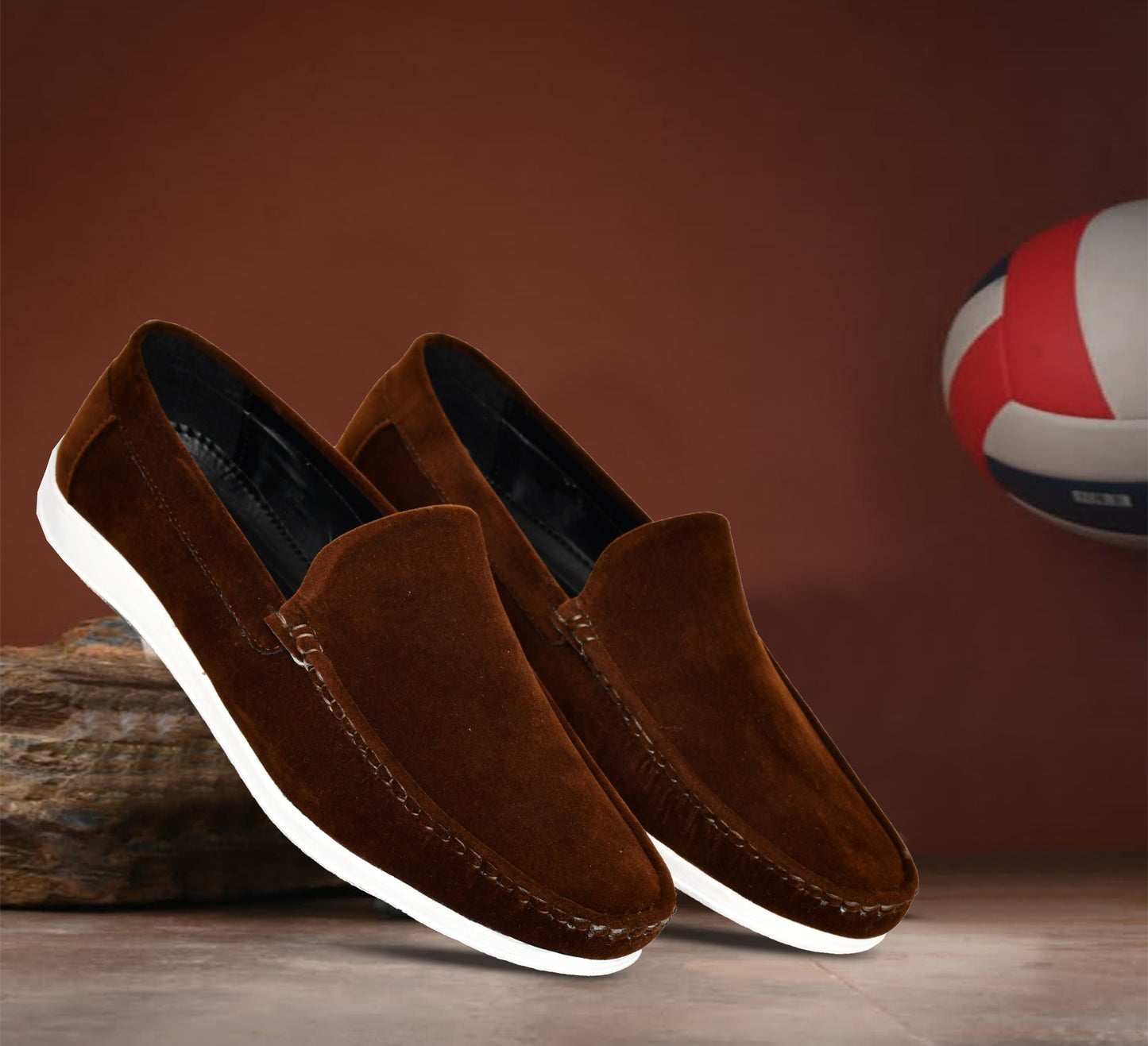 Velvet Classic Pull-on Loafer for Men | Coffee