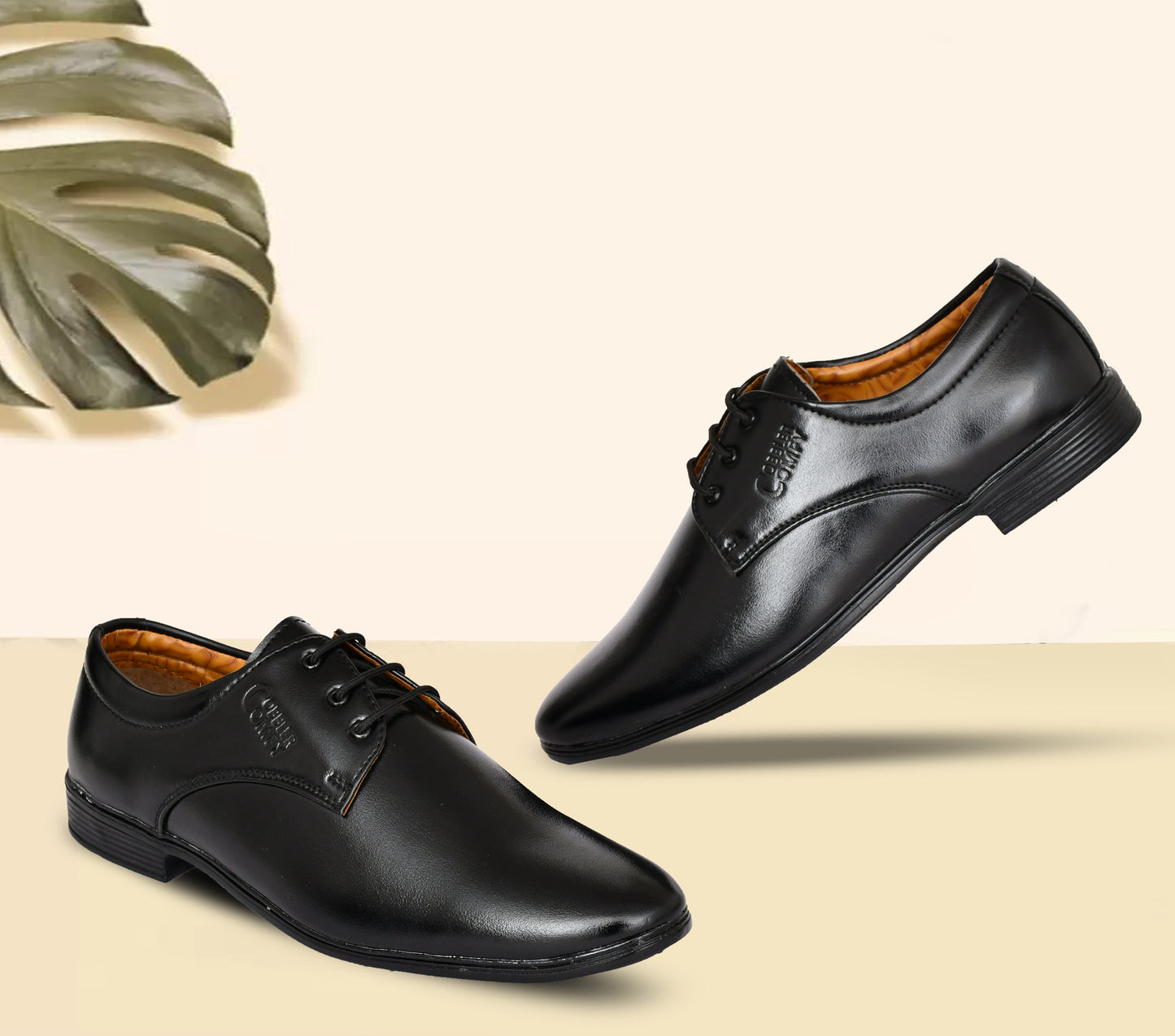 Pointed-toe Neat Look Lace-up Derby Shoes for Men | Black